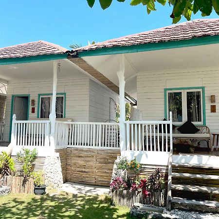 Katiet Beach Resort Mentawai Lances Right Hts Εξωτερικό φωτογραφία